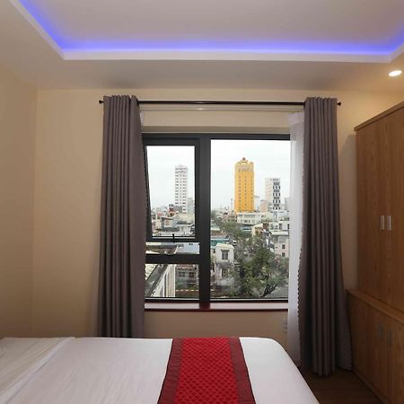 Stars Hotel Дананг Екстериор снимка