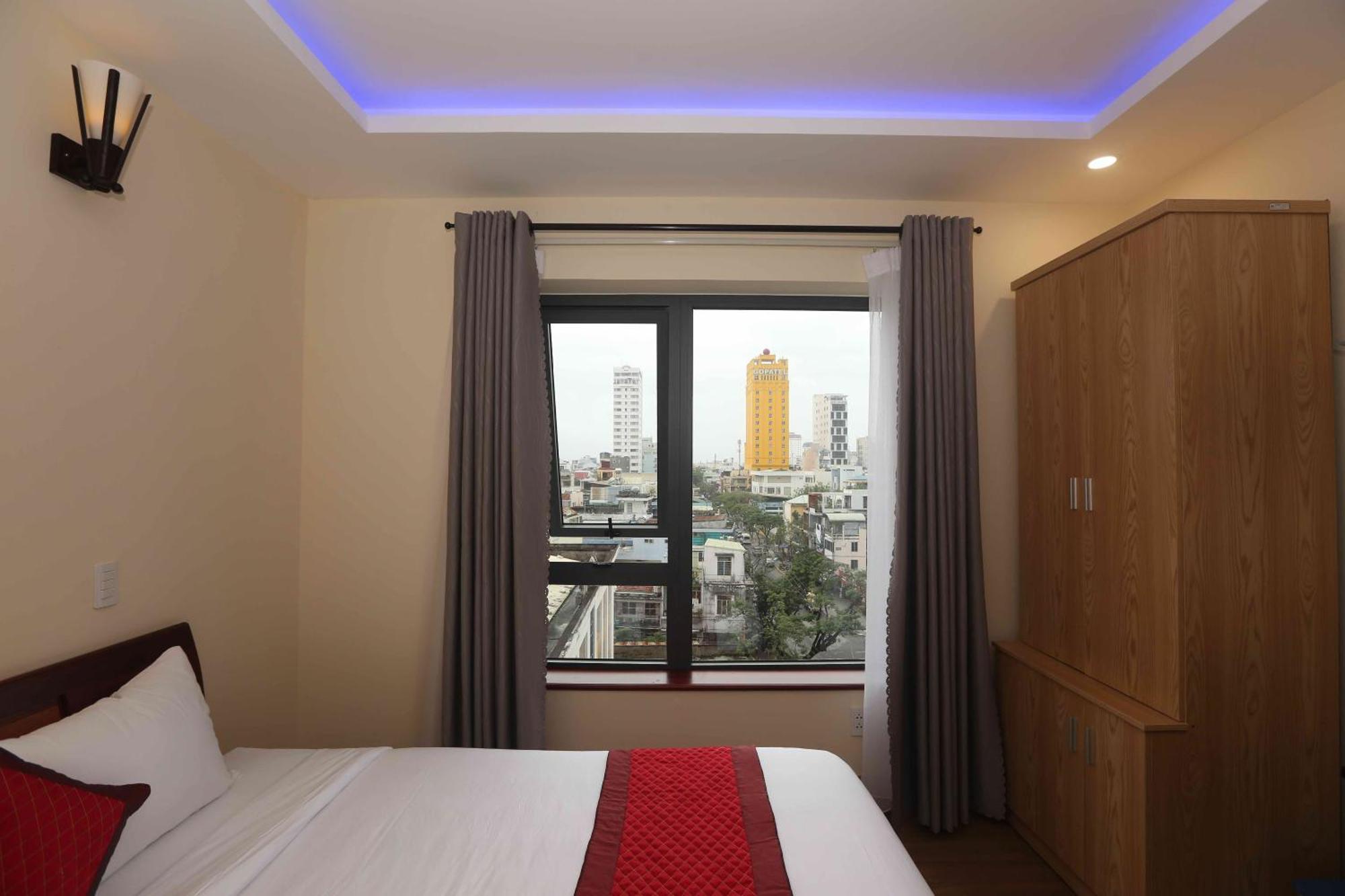 Stars Hotel Дананг Екстериор снимка